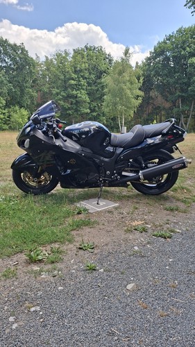 Suzuki hayabusa 1300 black - suzuki,