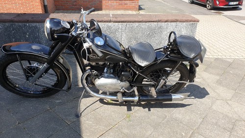 Motorrad izh legendäre - izh-49,